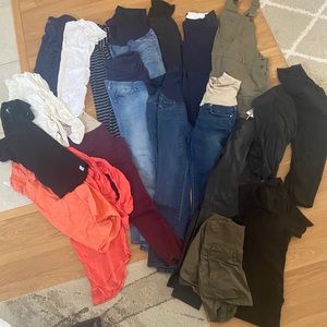 Maternity Clothes - Bundle